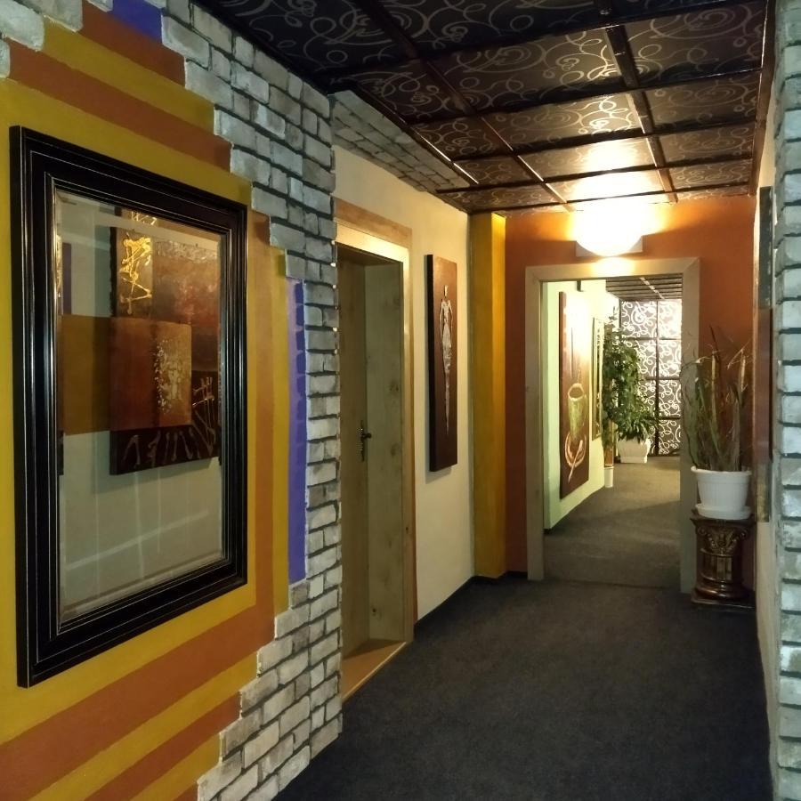 Hotel Cade Pisek  Bagian luar foto